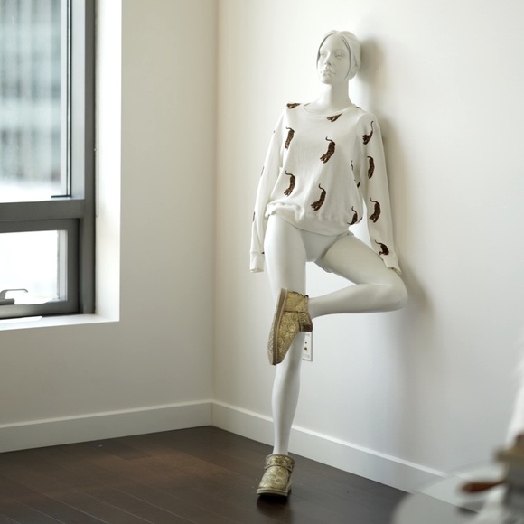 🐯 MONROW Allover Tiger Boyfriend Sweatshirt purchased on SHOPBOP * NWOT * - Picture 3 of 10